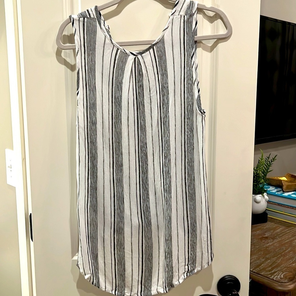 American Threads Tank Top - Picture 3 of 3